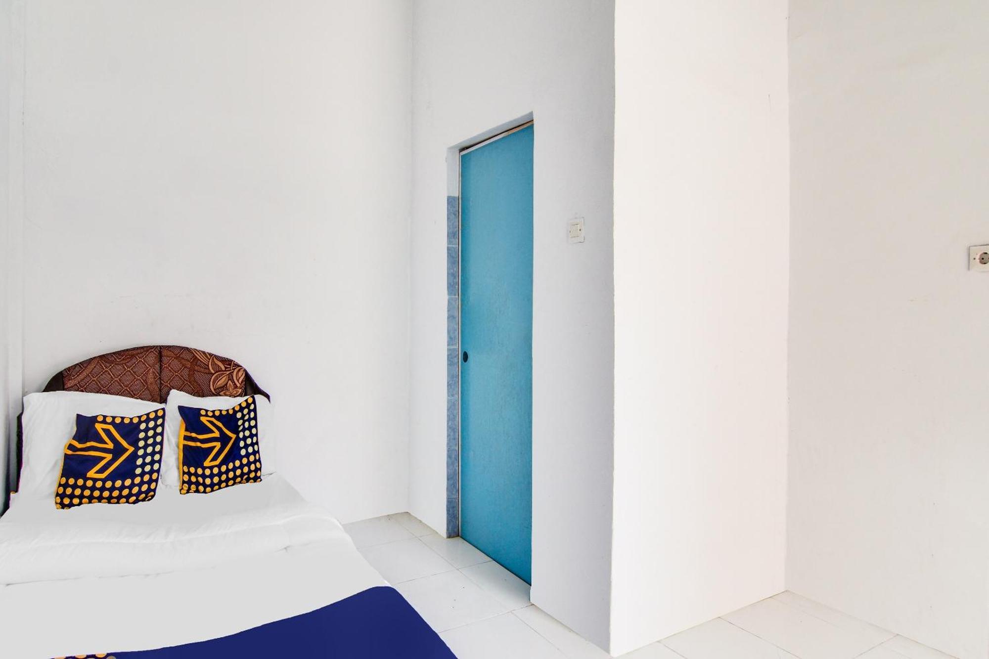 Spot On 91858 Raja Homestay Syariah Pekanbaru Eksteriør bilde