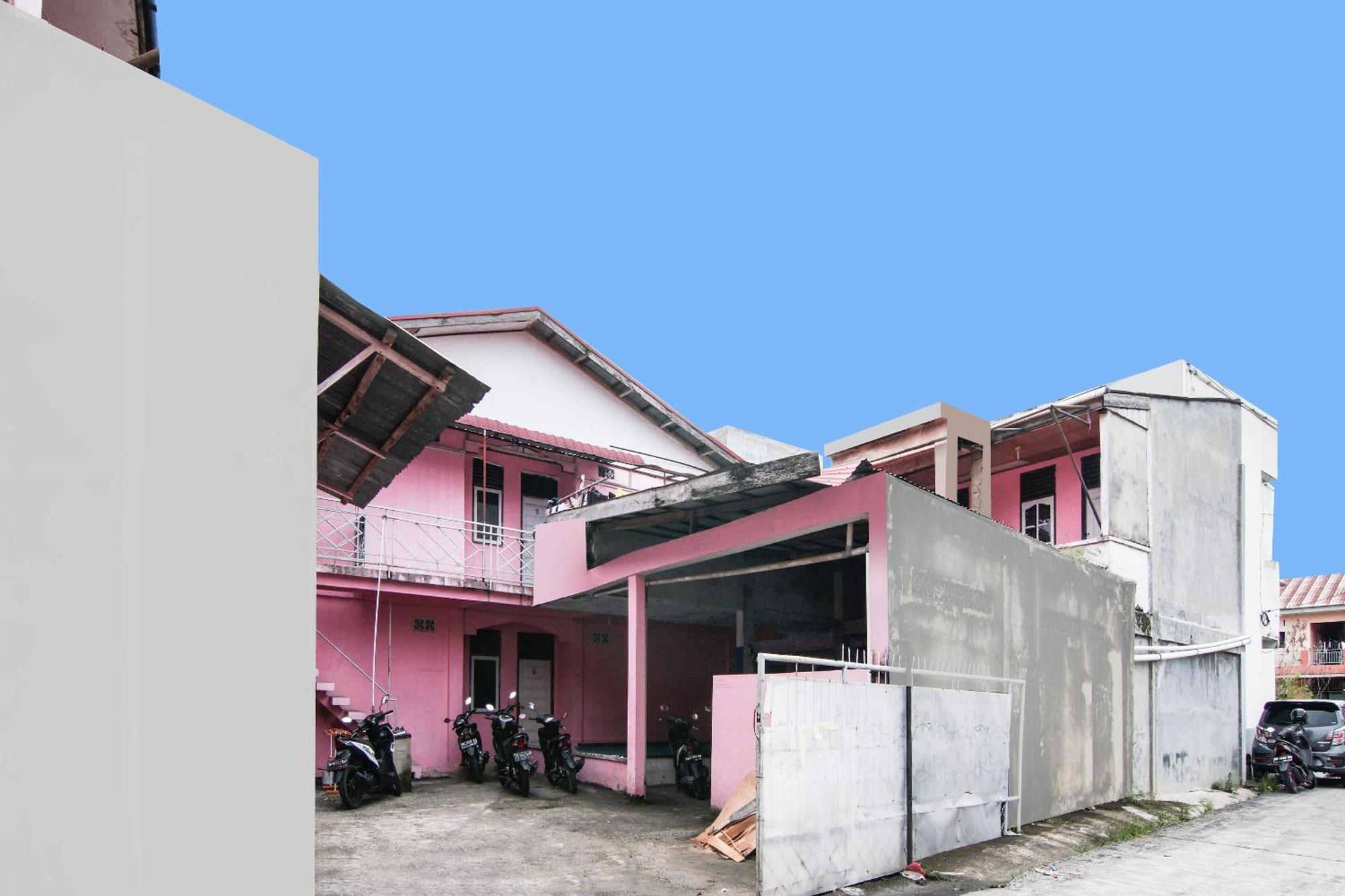 Spot On 91858 Raja Homestay Syariah Pekanbaru Eksteriør bilde